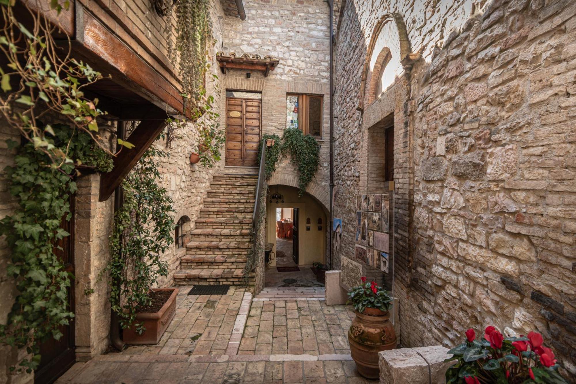 Residenza D'epoca San Crispino 4*