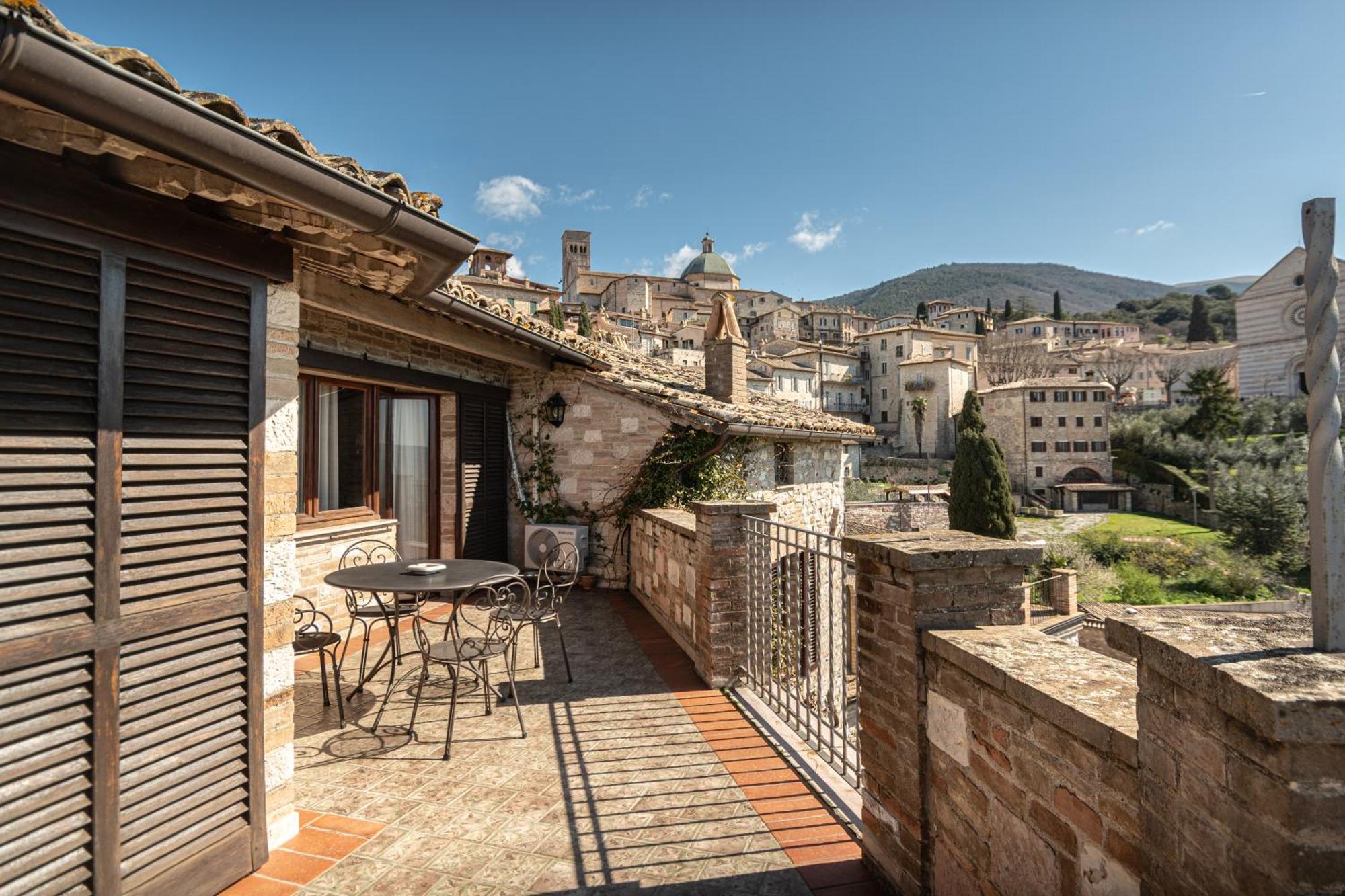 Residenza D'epoca San Crispino Aparthotel Assisi